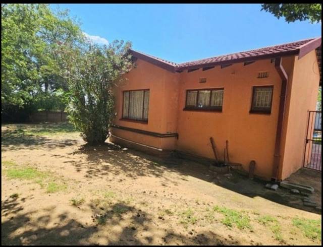 3 BEDROOM HOUSE FOR SALE IN SASOLBURG EXT 11